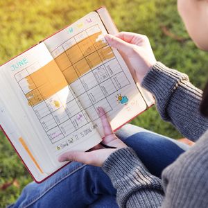 解約の手続きは余裕を持って