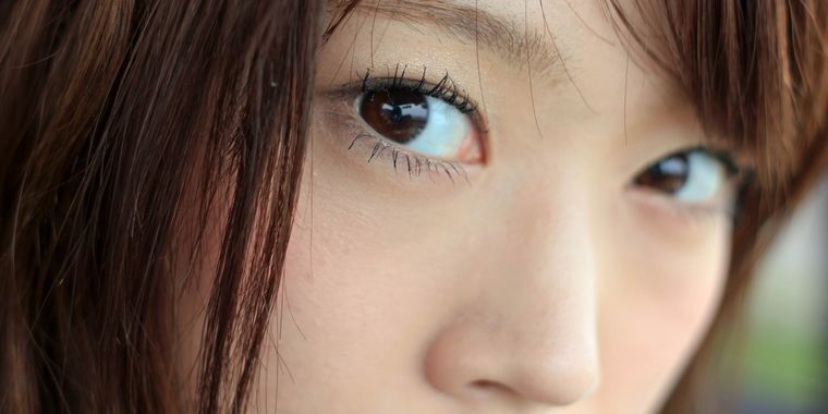 急な接近も怖くない！顔の産毛におすすめの脱毛法とは