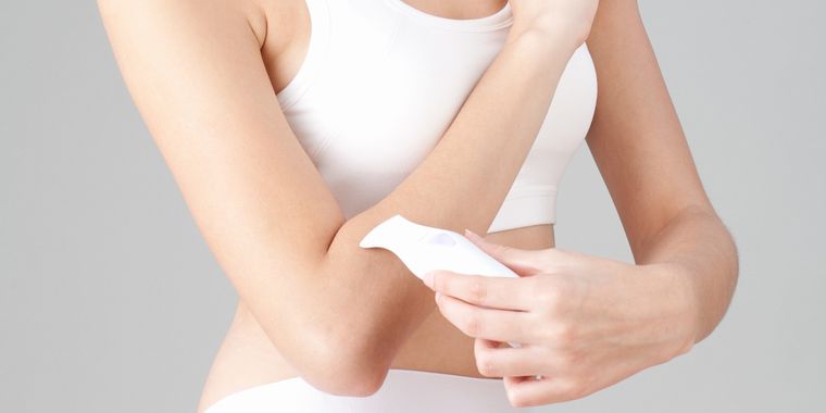 簡単だからこそ気をつけて！腕の正しいムダ毛処理