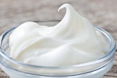 デリケートゾーンのセルフ脱毛にはクリームを